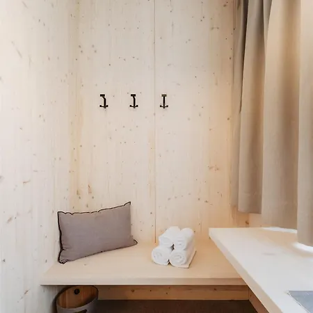 Zimmerei Mit Fruehstueck *