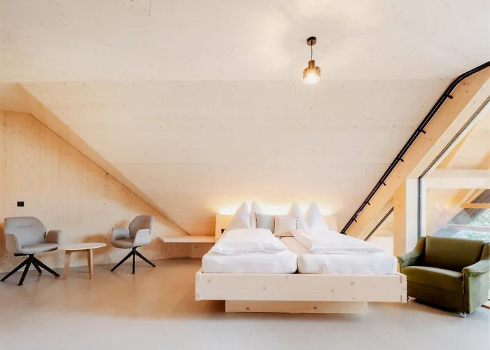 Zimmerei Mit Fruehstueck *